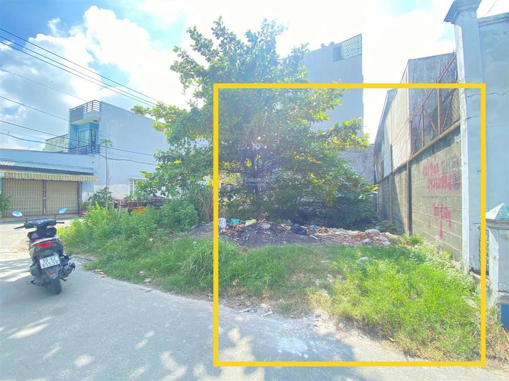 Bán đất  hẻm 10m hương lộ 2  dt 5x20m có gpxd 3.5 tấm  giá 5.5 tỷ tl