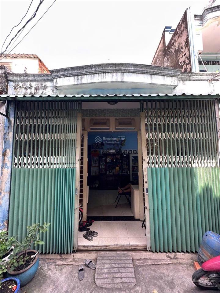 Nhà hẻm 5m giáp tân hoà đông, tên lửangang hiếm 4,5m,xây dựng đủ,1 nước sơn là đẹp,sổ đẹp giá tốt