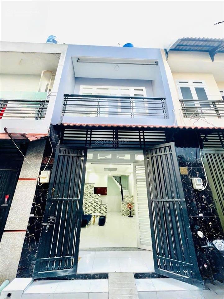 Hẻm dân trí cao nhà biệt thư, sát quận 6, bốn xãkết cấu đúc kiên cố2pnphù hợp ở ngay  cho thuê