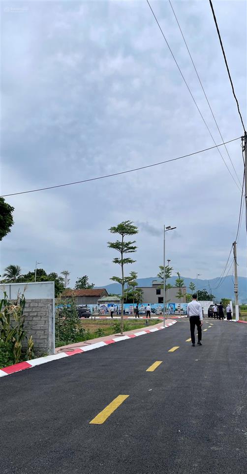 Bán nhanh lô đất chính chủ, sổ đỏ sẵn diện tích 81,5m tại trung tâm xuân mai, chương mỹ, hà nội.
