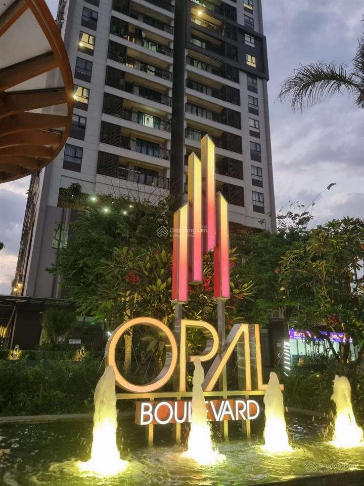 Chính chủ bán căn opal boulevard 2pn 75m23,6 tỷ full nội thất, sổ hồng công chứng trong ngày