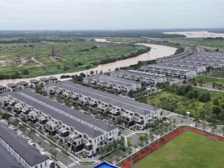 Chủ bán gấp căn nhà phố tuyệt chủng 8x208,7tỷ bước chân là công viên nhà đúng ruvị trí đúng chất