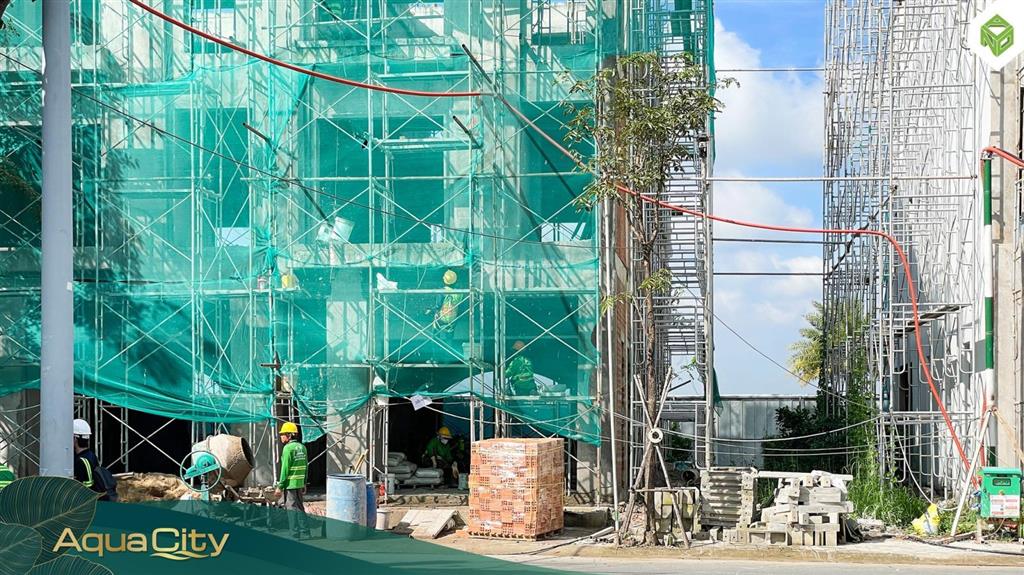 Chủ bán gấp căn nhà phố đường rộng hướng view sông 6x20m2  6,3 tỷ đăng là có giá không ảo