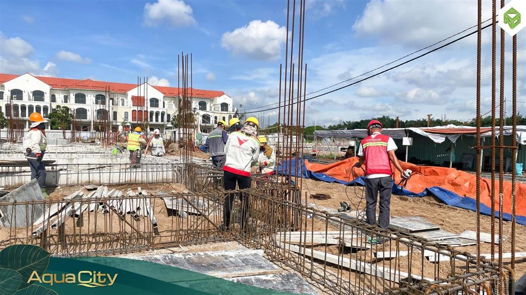 Chủ bán gấp căn nhà phố đường rộng hướng view sông 6x20m2  6,3 tỷ đăng là có giá không ảo