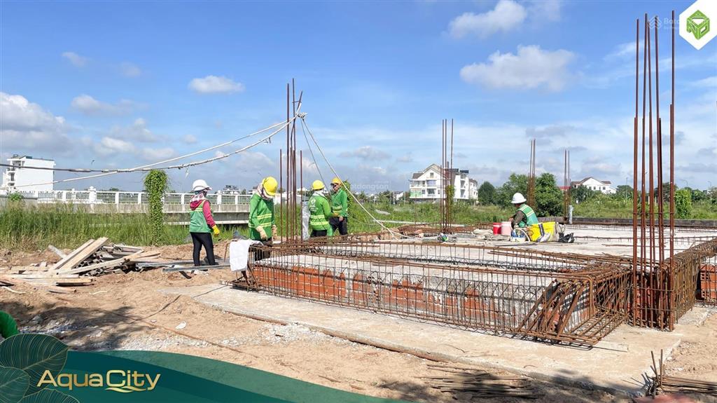 Chủ bán gấp căn nhà phố đường rộng hướng view sông 6x20m2  6,3 tỷ đăng là có giá không ảo