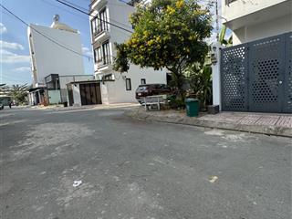 Lô đất 85m2 (5,5x16) đường xe hơi né sát lã xuân oai. chỉ hơn 4 tỷ