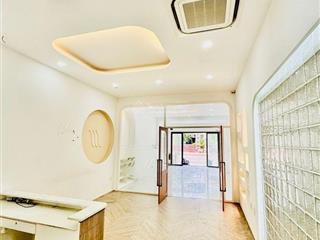 Vip nhà 4 tầng mặt tiền kd sầm uất đường 25m, man thiện, đối diện chợ đêm. kế lê văn việt, tăng nhơ