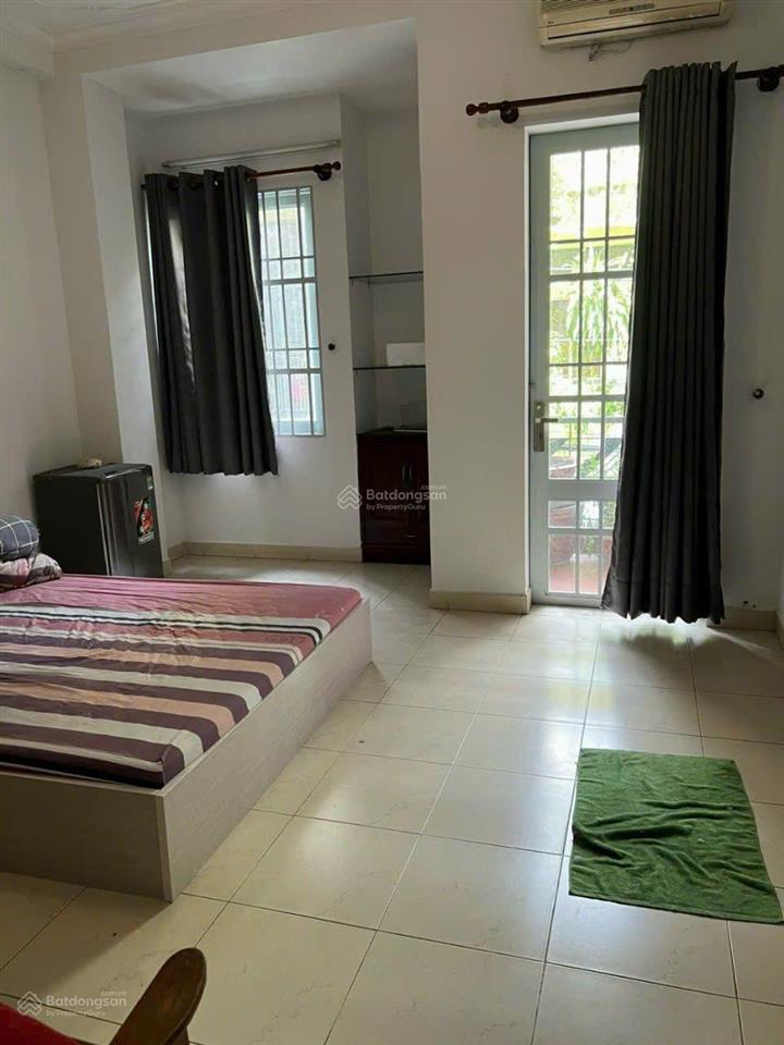 Nhà đephẻm 8mgần đồng đen70m24 tầng(4,5x15m)nhỉnh 10 tỷ