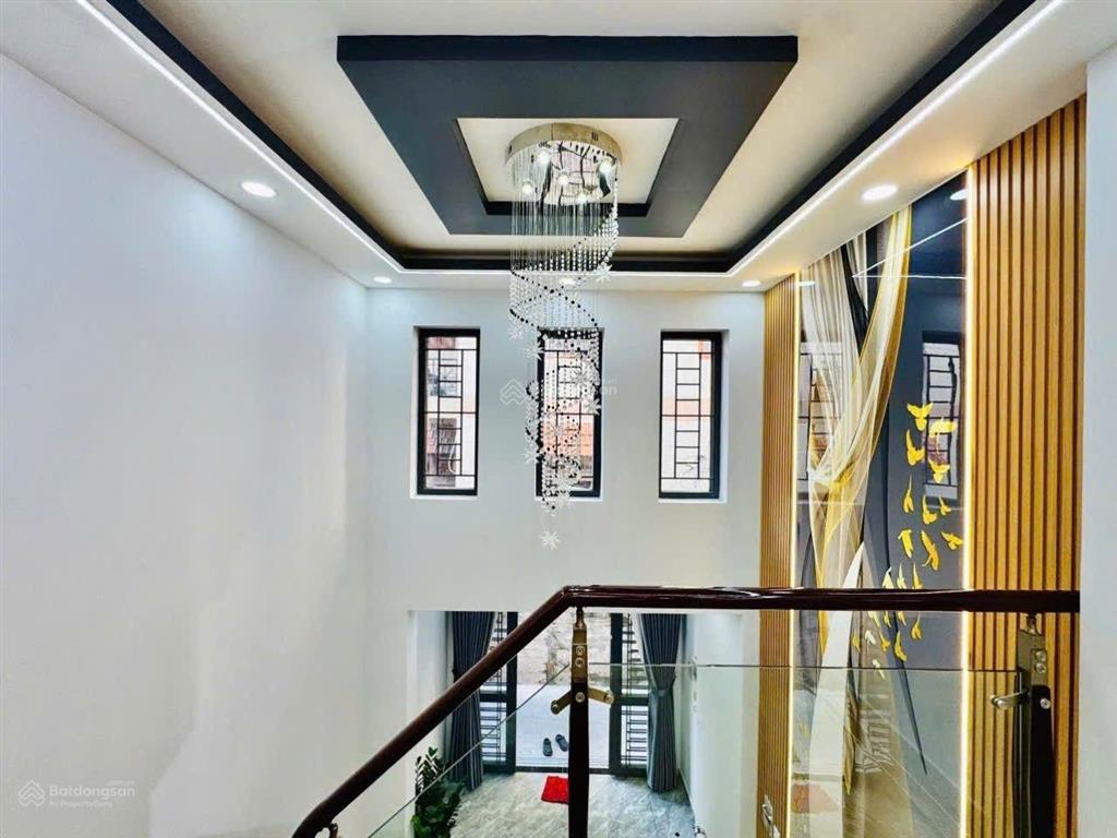 Hẻm 6m  gần phú thuận  q7  kế kdc nam long  82m2  3 tầng  hơn 9 tỷ chút