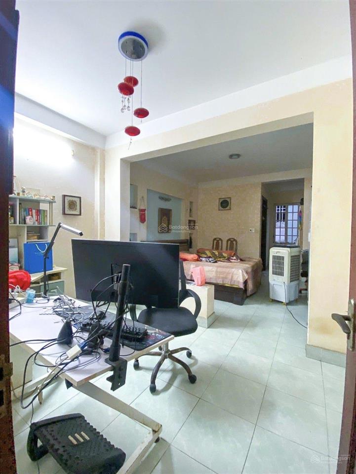 Giảm sốc còn hơn 9 tỷsiêu phẩm gần phú thuânkế bên kdc nam longhẻm 6m(4,5x20m)3 tầng