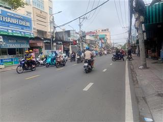Hiếm,sát mặt tiền đường,hẻm 8m,gần lâm văn bền q7,4 tầng,(5x13m),mà chỉ 7,9 tỷ