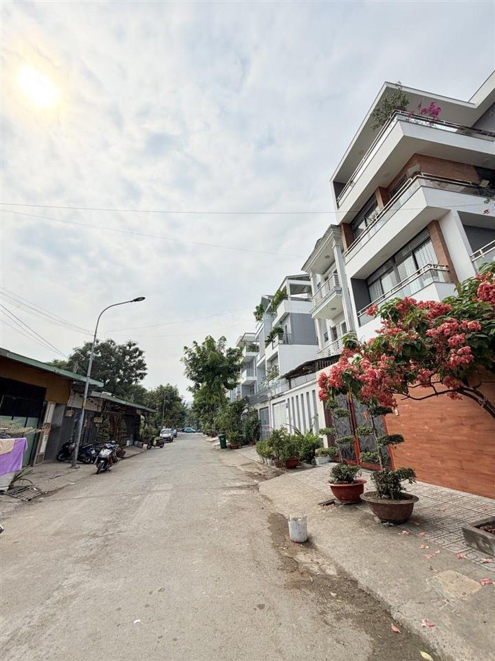 Siêu phẩm mt đường 10m  tân hưng  gần nguyễn thị thập  q7  4 tầng (4x15,5m)