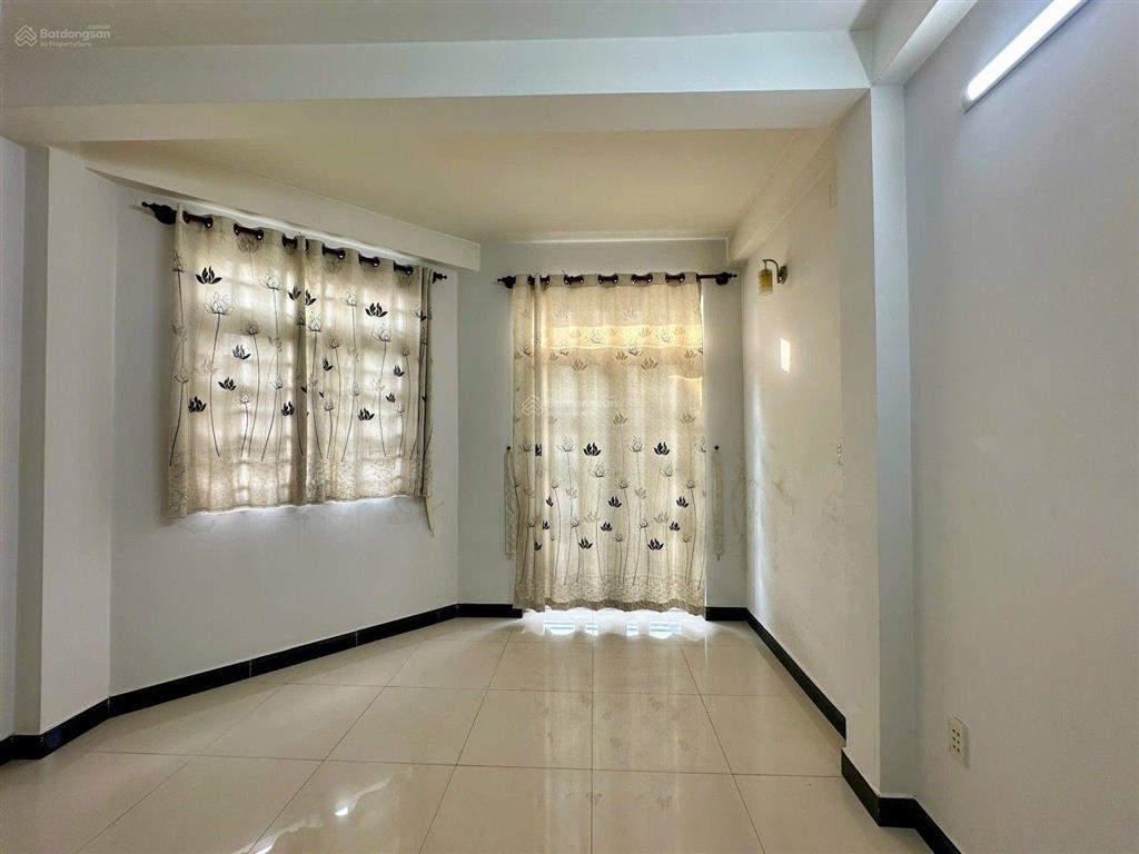 Lô góc cực hiếm, hẻm xe hơi, kinh doanh đỉnh, gần huỳnh tấn phát q7, 4 tầng, (5x10m), chỉ hơn 6 tỷ