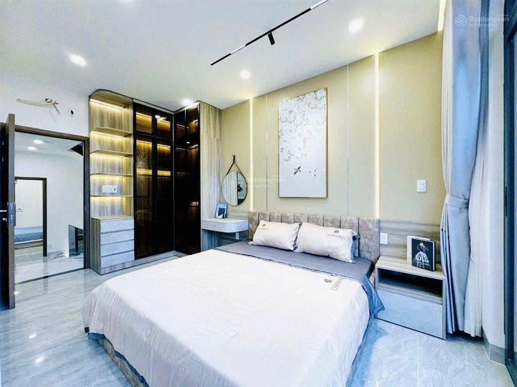 Hẻm 6m  thông số vàng  ngay lý phục man  q7  70m²  2 tầng  (4x17m)  nhỉnh 7 tỷ