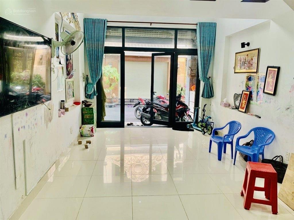 Hẻm 6m thông kế bên kdc nam long phú thuận hàng xóm phú mỹ hưng 2 tầng (4x16m) dòng tiền 12tr/tháng