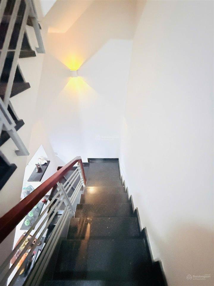 Hẻm 6msát mt nguyễn thị thậpkế bên chợ tân mỹq74 tầng(4x13m)chỉ hơn 7tỷ