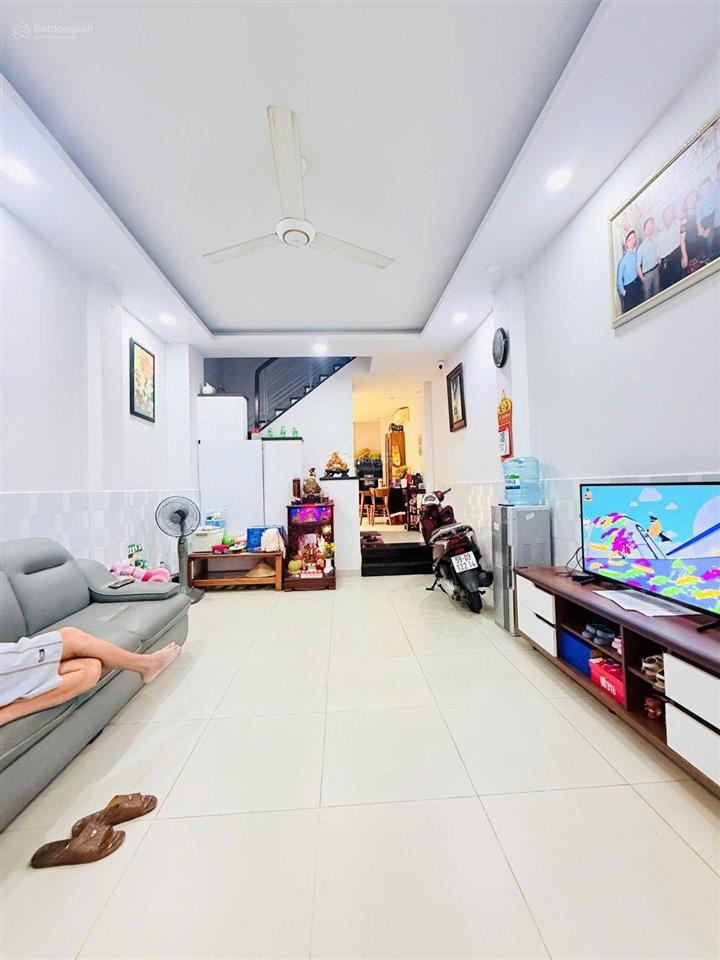 Hẻm 6msát mt nguyễn thị thậpkế bên chợ tân mỹq74 tầng(4x13m)chỉ hơn 7tỷ