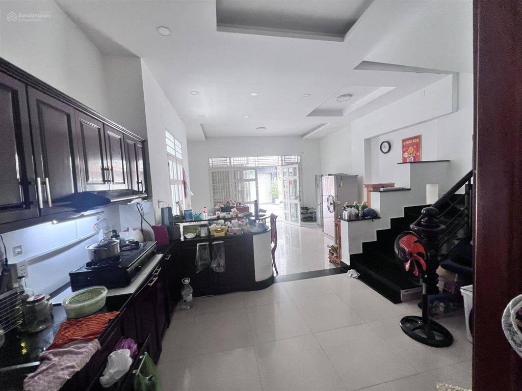 Hiếm  hẻm 8m  ngang khủng 8m  gần nguyễn thị thập  q7  153m  4 tầng  chỉ hơn 12 tỷ