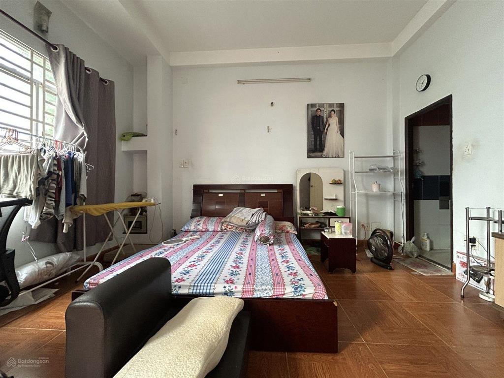 Lô góc cực thoánghẻm 6mgần huỳnh tấn phátkế bên phú mỹ hưng3 tầng(7,5x15,5m)chỉ hơn 11tỷ