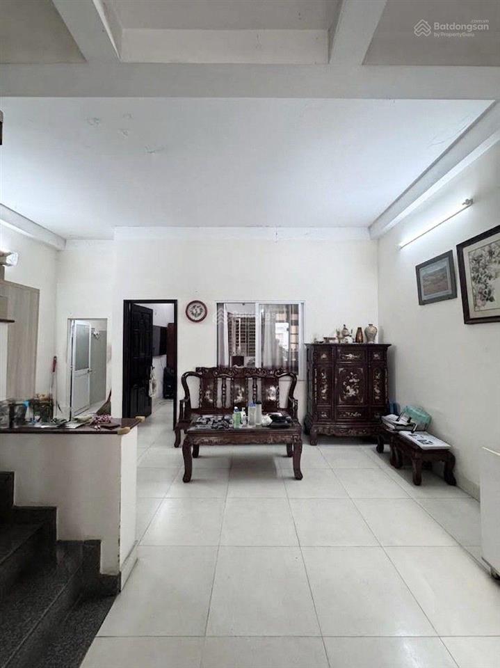 Mt đường số 10m có lềkhu lý phục manq7sát kcx tân thuận2 tầng(4,3x12m)nhỉnh 8 tỷ