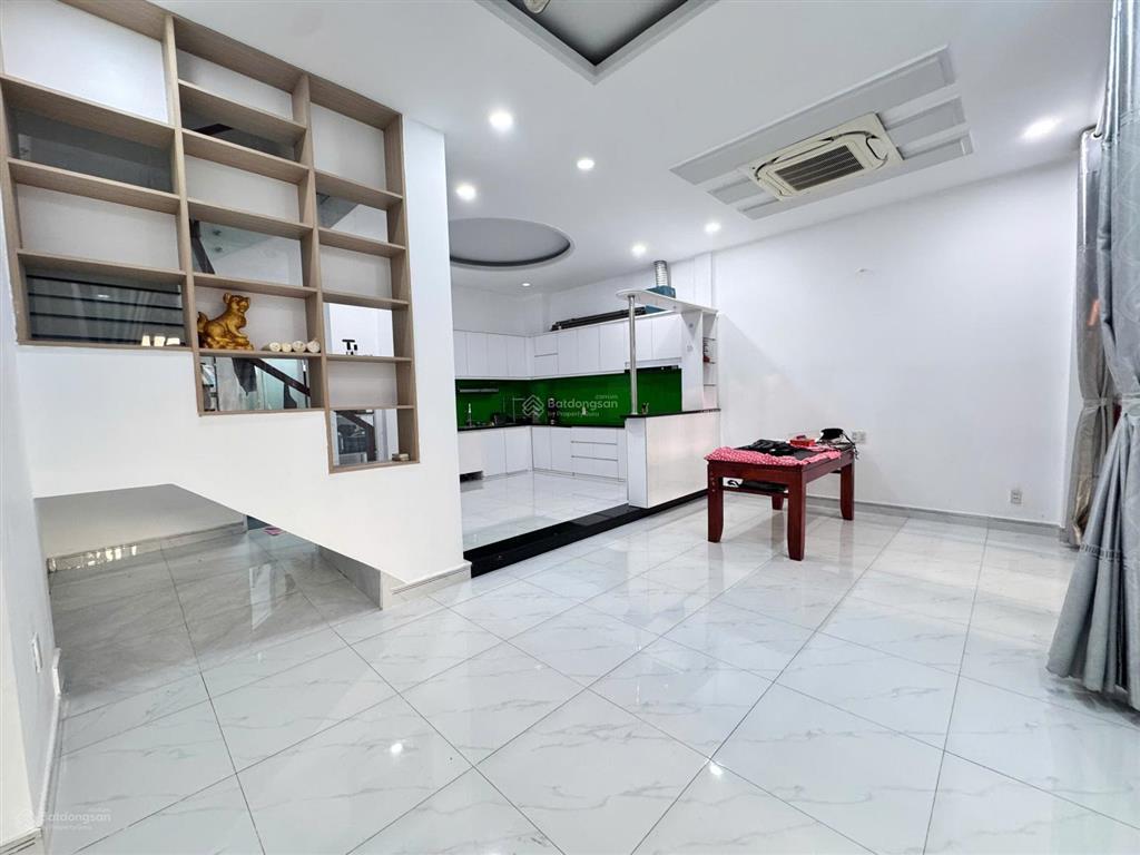 Nhà 4 tầng tam phú  gần chợ tam hà  hẻm xe hơi  56m2  ngang 6,2m bề thế