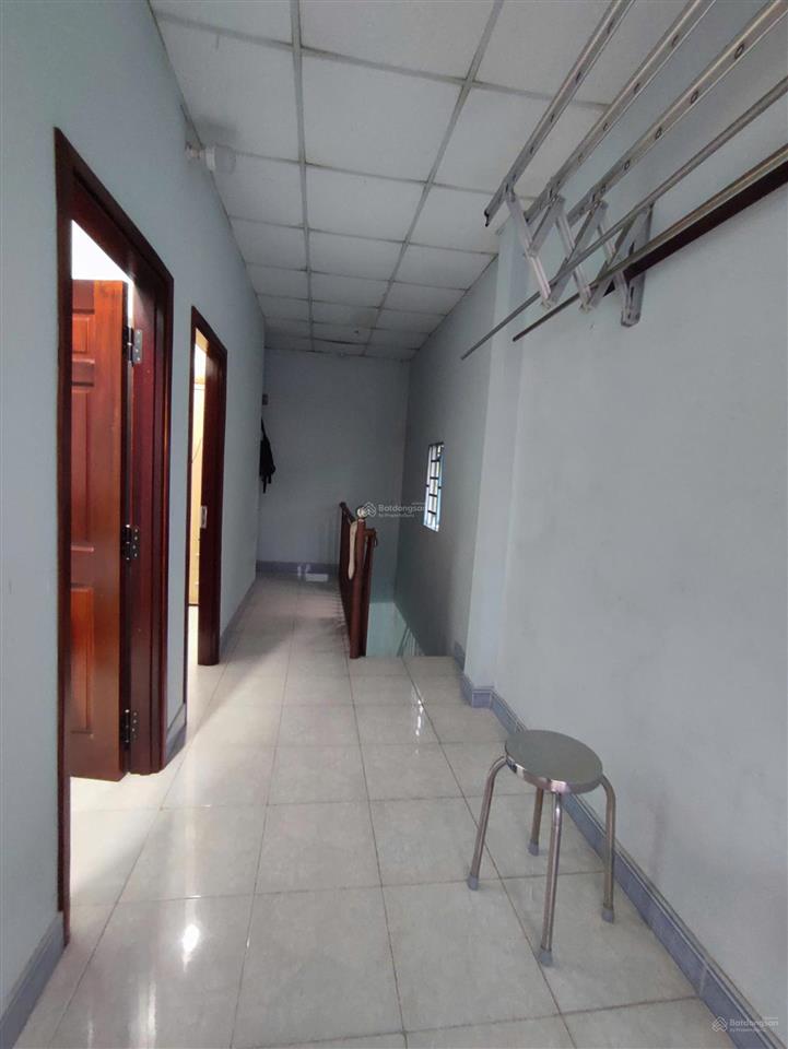 Nhà 95m2 nguyễn duy trinh  ngang 6m  2 tầng  hẻm ô tô  60tr/m2