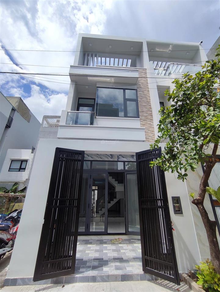 Nhà mới 3 tầng khu nam khang long trường  đường trước 6m  56m2  6,5 tỷ
