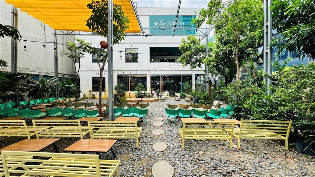 Chính chủ bán nhà mặt phố vũ tông phan dt 1112m2 (thổ cư), mt 12.4m, lô góc, vỉa hè rộng