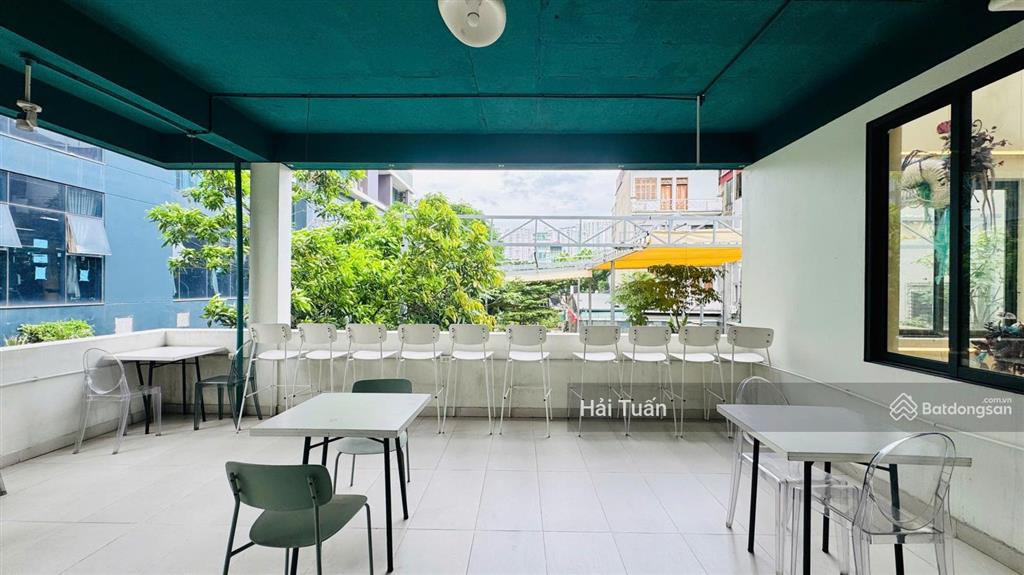 Chính chủ bán nhà mặt phố vũ tông phan dt 1112m2 (thổ cư), mt 12.4m, lô góc, vỉa hè rộng