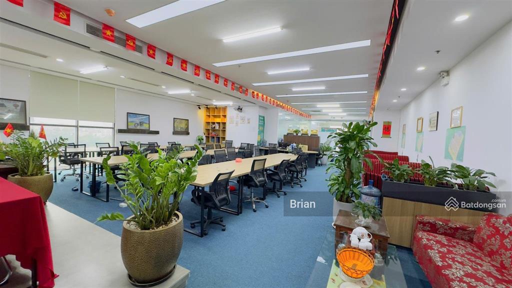 Chính chủ gửi bán sàn thương mại chân đế chung cư usilk city dt 504m2 sổ lâu dài cho thuê 1.2tỷ/năm
