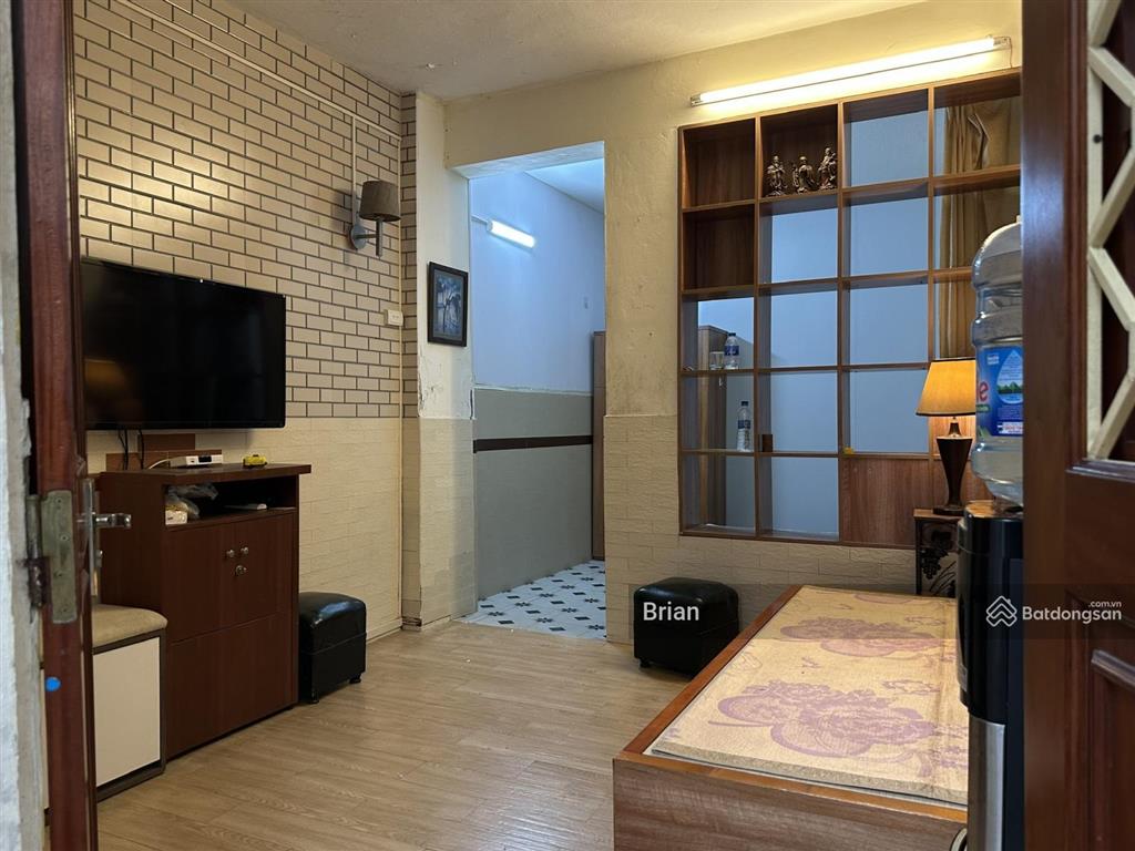 Bán nhà chính chủ tập thể tầng 1 kim liên 58.5m2, 3 ngủ 2 wc, 2 mặt tiền trước sau