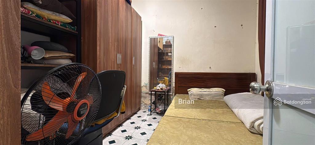 Bán nhà chính chủ tập thể tầng 1 kim liên 58.5m2, 3 ngủ 2 wc, 2 mặt tiền trước sau