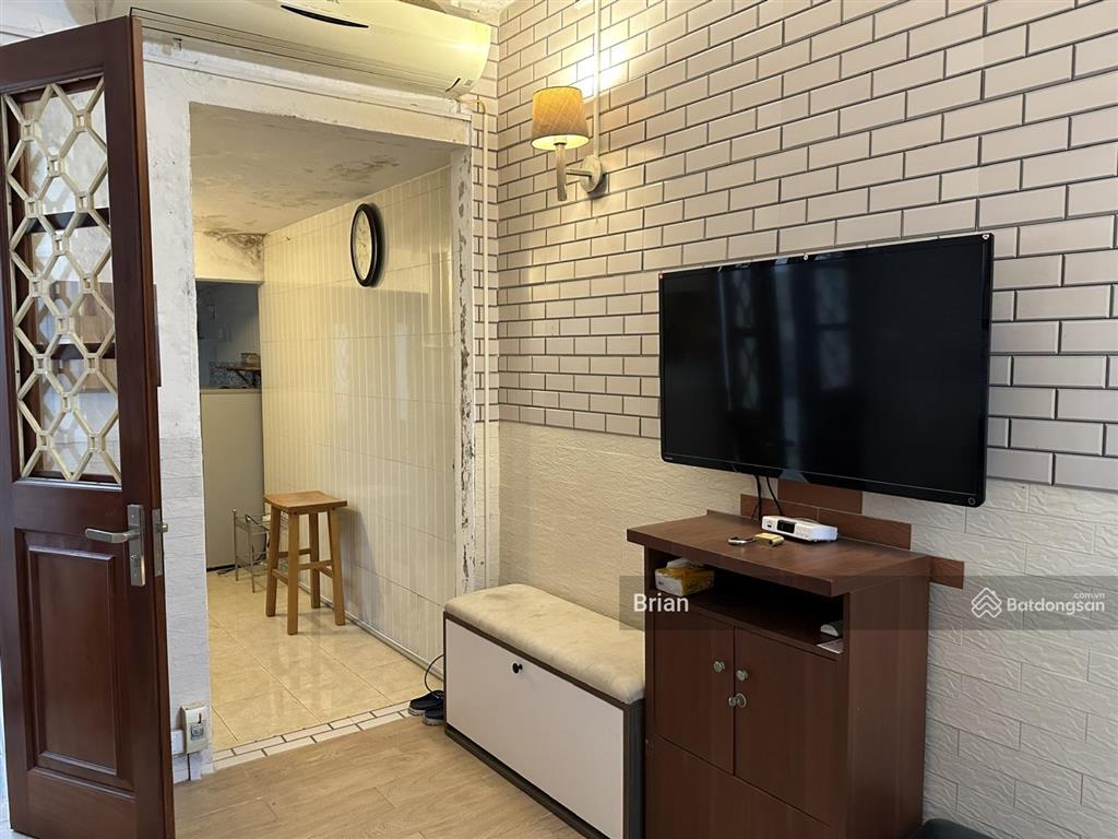 Bán nhà chính chủ tập thể tầng 1 kim liên 58.5m2, 3 ngủ 2 wc, 2 mặt tiền trước sau