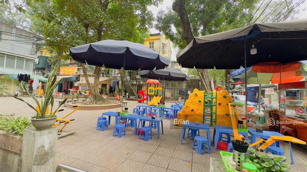 Bán nhà chính chủ tập thể tầng 1 kim liên 58.5m2, 3 ngủ 2 wc, 2 mặt tiền trước sau