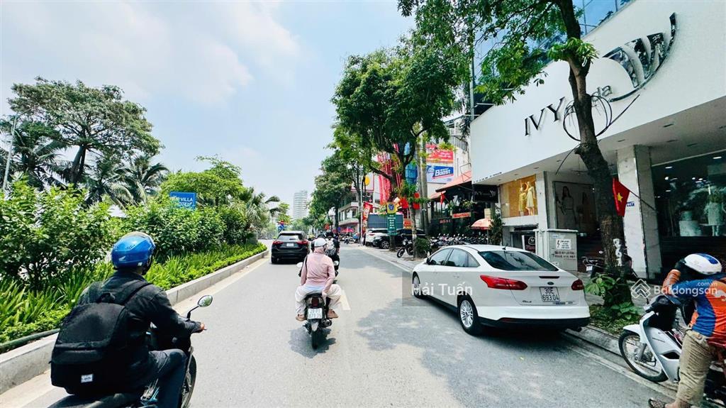 Chính chủ bán nhà lạc long quân dt 748m2, mt 20.5m, 2 mặt tiền, kinh doanh sầm uất