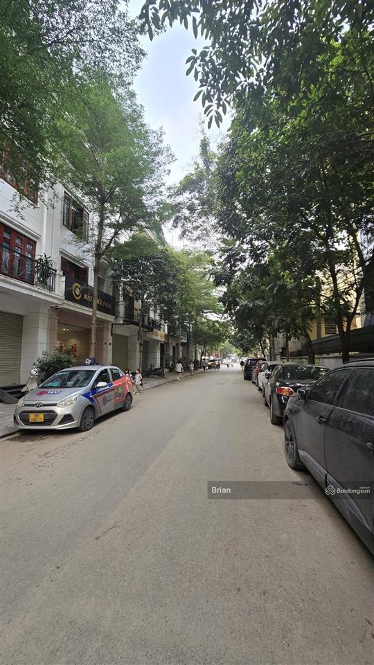 Chính chủ bán nhà nguyễn tuân dt 98m2, mt 7.5m, 6 tầng có hầm, kinh doanh hoặc văn phòng