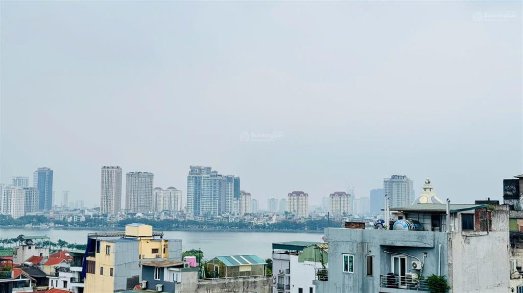 Chính chủ bán nhà tô ngọc vân dt 170m2, mt 7.5m, 10 tầng thang máy cho thuê 5.4 tỷ/năm, view hồ tây