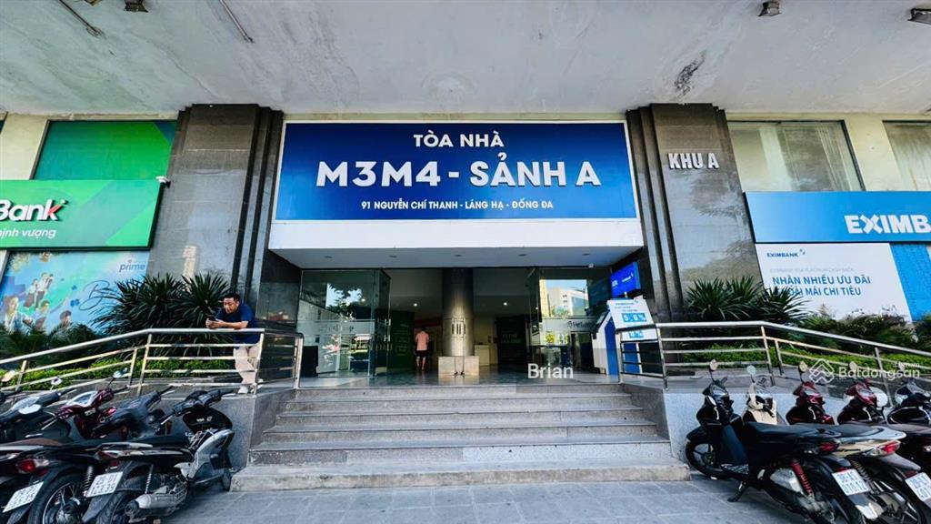 Bán cc chính chủ tòa m3m4 nguyễn chí thanh dt 320m2, view hồ thành công, 5 ngủ, 4wc ,2 thoáng