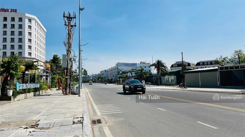 Bán đất mặt phố hoàng quốc việt, hạ long dt 1378m2, mt 28.5m, 2 mặt phố