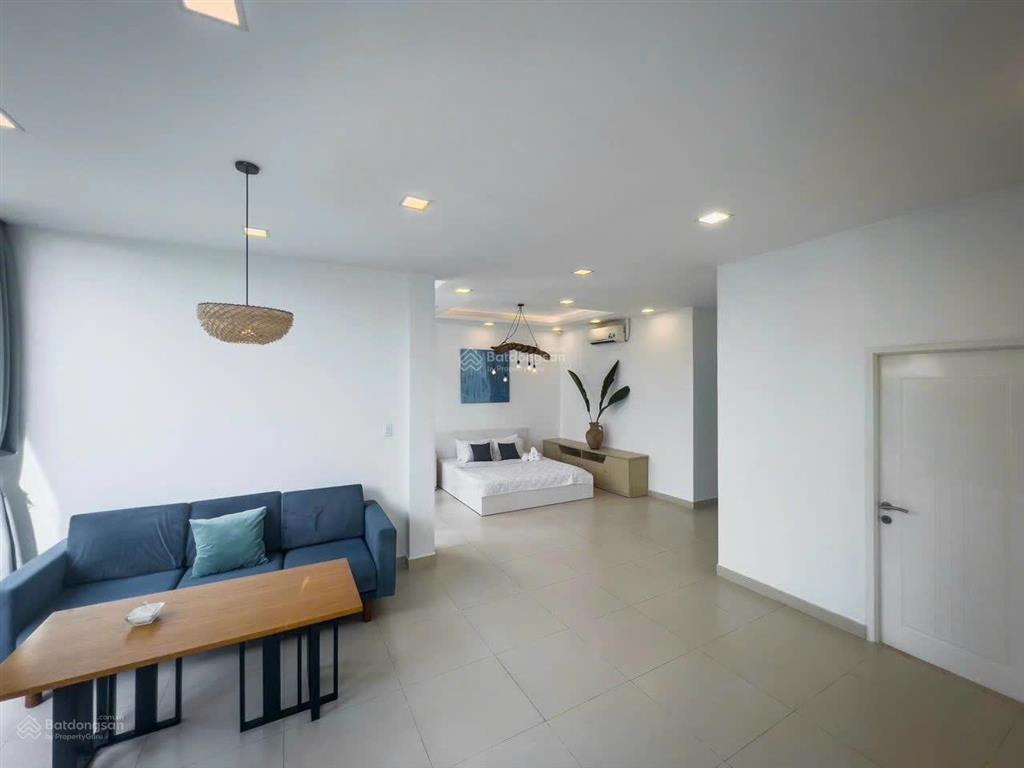 Siêu phẩm tòa nhà 18 chdv đường hoàng văn thụ. dt 6,5x20m. khai thác 128tr/tháng