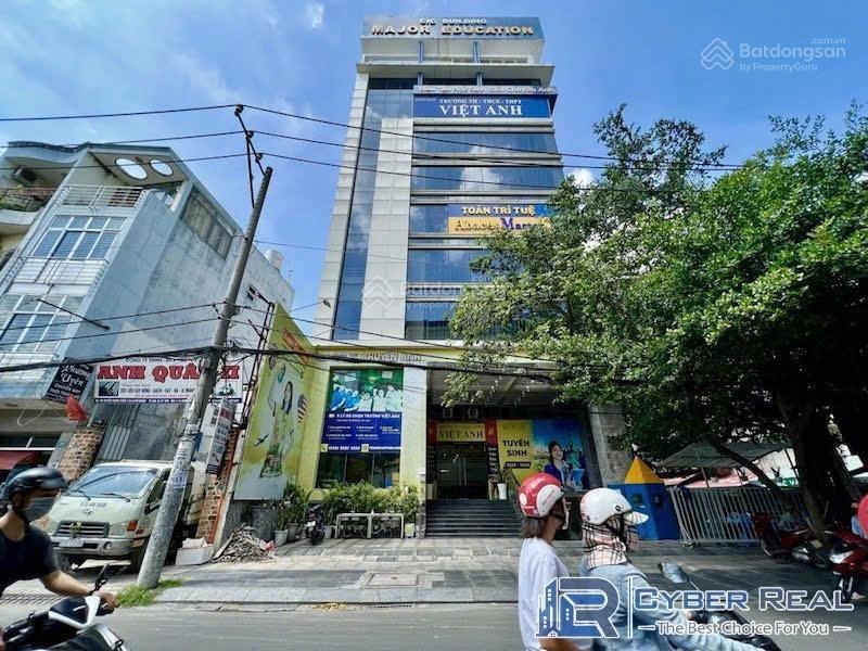 Bán tòa nhà mt đường nguyễn trọng tuyển 14x20mhầm+8 tầng 2462m2 sàn. giá tốt