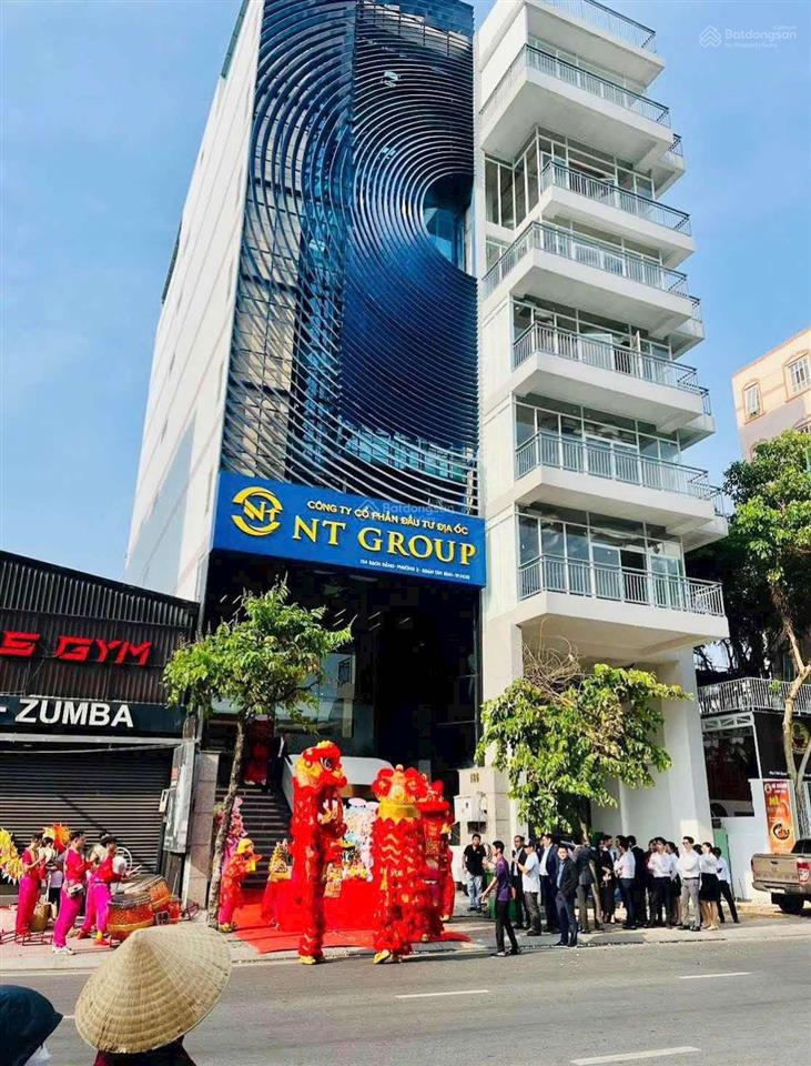 Bán tòa nhà mt đường võ văn tần. dt 7,5x28m. hầm+8 tầng. 120 tỷ