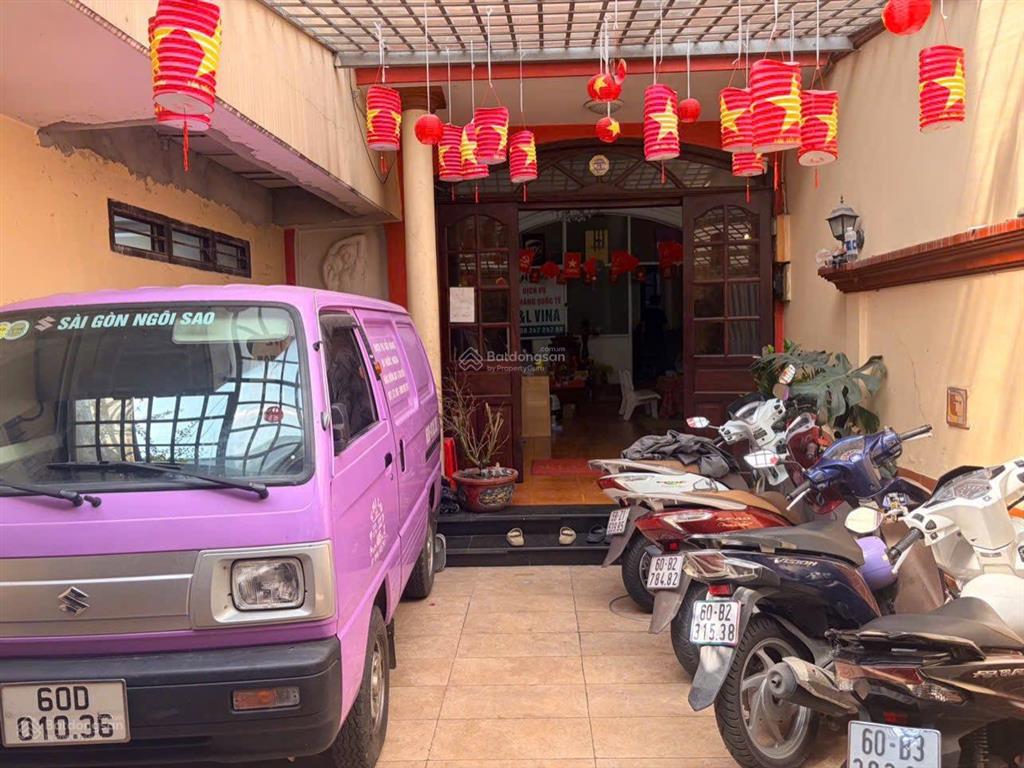 Hàng hiếm | mặt tiền đường nguyễn văn mại gần sân bay | dt 11,5x24,5m  5 tầng, chỉ có 26 tỷ