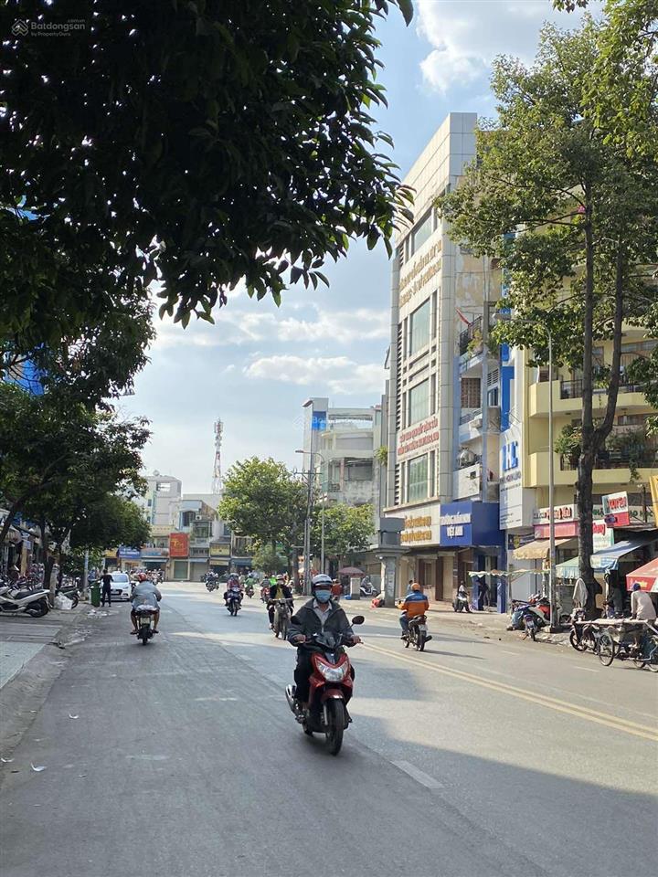 Bán ngay mt ngay lê văn sỹtrần quang diệu. dt 7,5x20m | 138m2. 56 tỷ