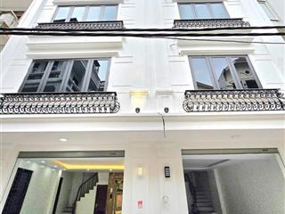 12.4 tỷ  7 tầng thang máy  xuân thuỷ cầu giấy  ngõ thông  10m ra ô tô tránh  thông sàn