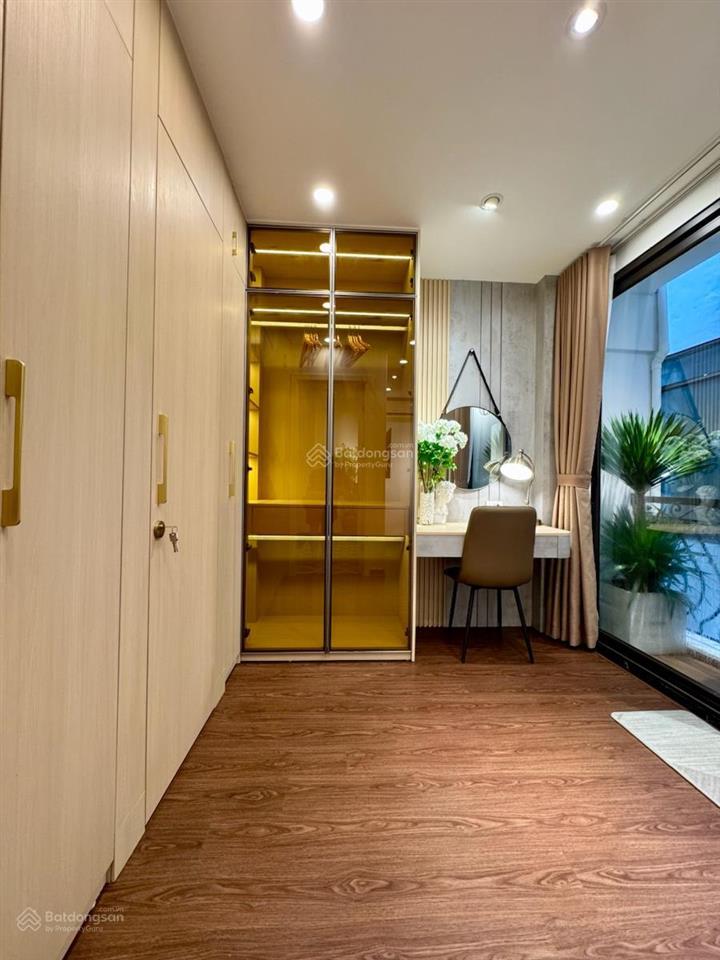 Bán nhà riêng 40m2 tại trần khát chân, quận hai bà trưng, giá cực chất 12 tỷ full nội thất cao cấp