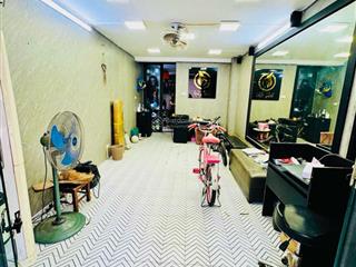 Bán nhà mặt phố chùa quỳnhhai bà trưng gần ngã tư thanh nhàn dt 30m5 tầng giá 13,5 tỷ