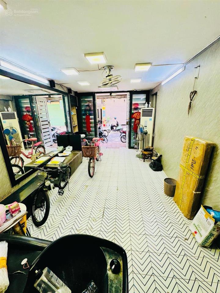 Bán nhà mặt phố chùa quỳnhhai bà trưng gần ngã tư thanh nhàn dt 30m5 tầng giá 13,5 tỷ