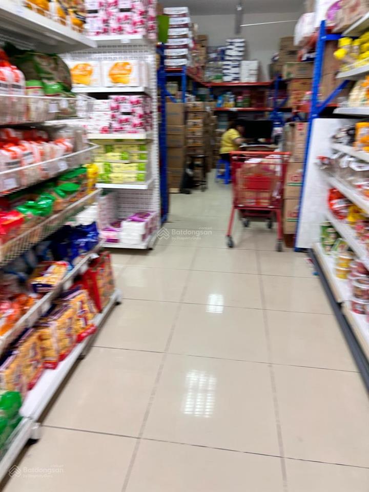 Bán shophouse 136 hồ tùng mậu  bắc từ liêm, dòng tiền 4 tỷ/năm, sổ lâu dài 552m  giá 69 tỷ