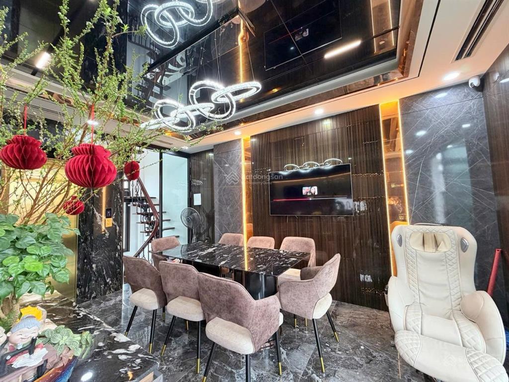 Bán nhà khu vực lò đúc, hai bà trưng biệt thự vip dt 48m, 8 tầng, mt 5.2m thang máy giá 25 tỷ